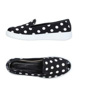 katie grand loves hogan shoes
